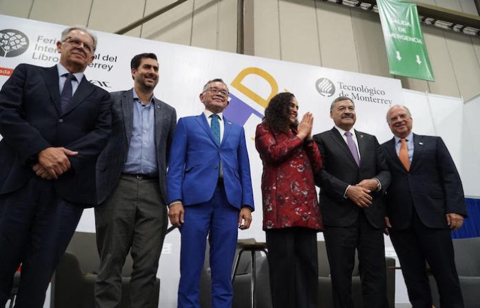 Reflexionan rectores sobre el compromiso de las universidades con el futuro