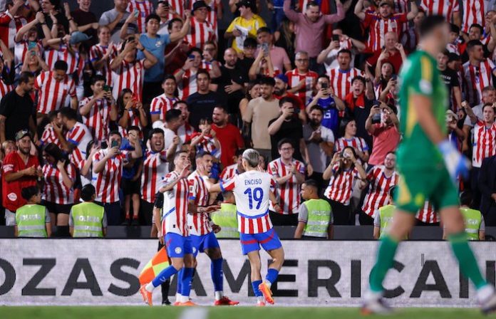 Paraguay vence 2-1 a Argentina en eliminatorias sudamericanas de fútbol para Mundial-2026
