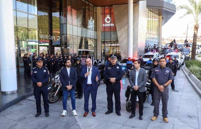 San Pedro refuerza seguridad en plazas comerciales por el Buen Fin