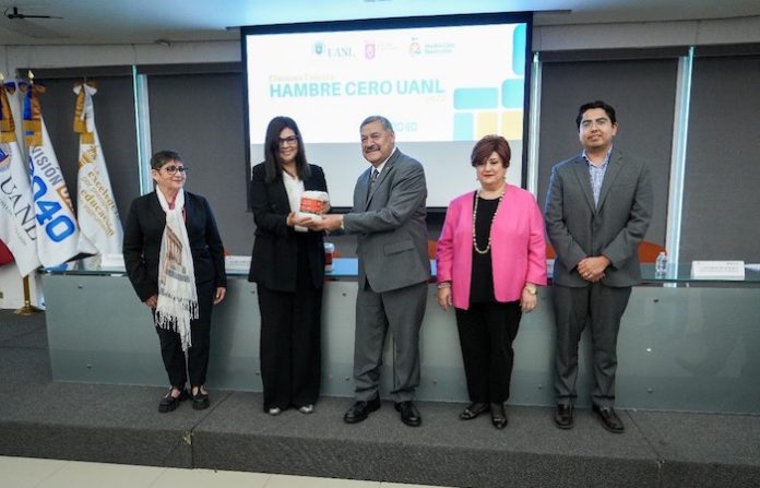 Entrega UANL 12.85 toneladas de alimentos para Estrategia Hambre Cero