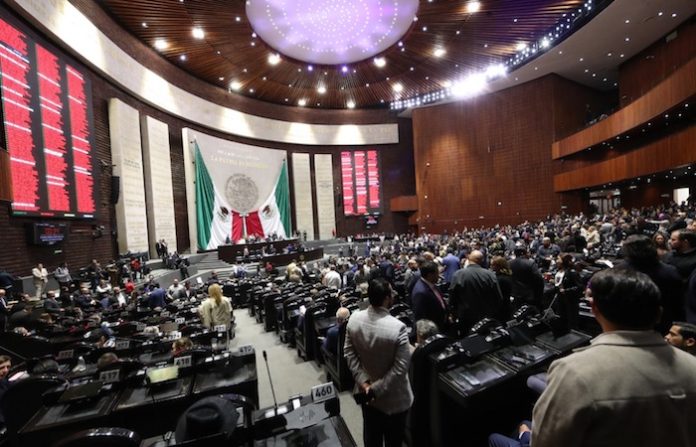 La Cámara de Diputados aprobó, por mayoría calificada y con cambios, reformas que extinguen siete órganos autónomos