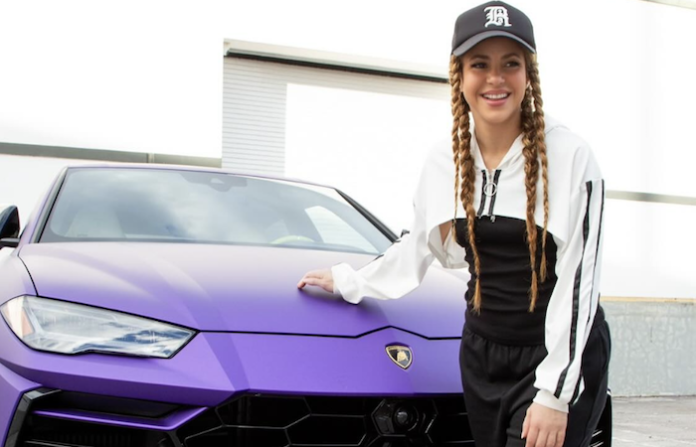 Así te puedes ganar el Lamborghini morado de Shakira