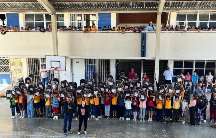 Brenda Velázquez impulsa medidas contra la violencia escolar con “Estudiante Seguro”