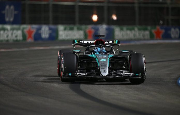 Russell consigue la pole position por delante de Sainz y Gasly en Las Vegas