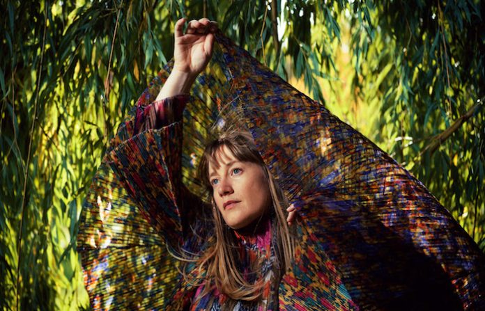 The Weather Station comparte “Window”, segundo sencillo de su nuevo álbum Humanhood