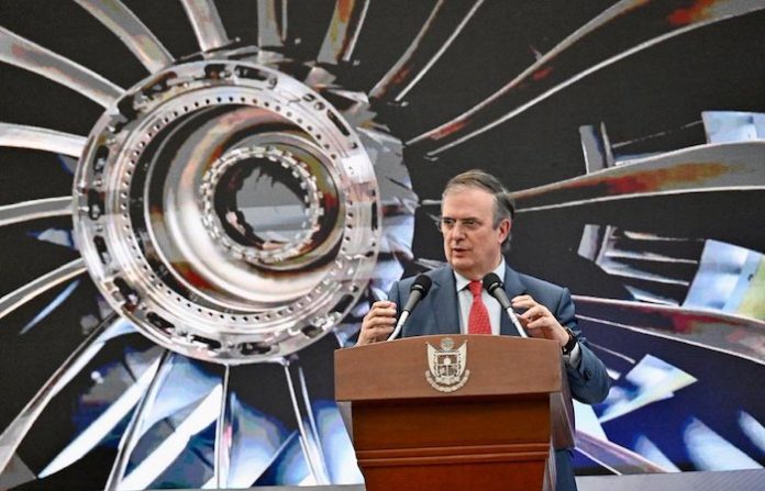 México estima que EU perdería 400.000 empleos si Trump impone arancel de 25% a T-MEC