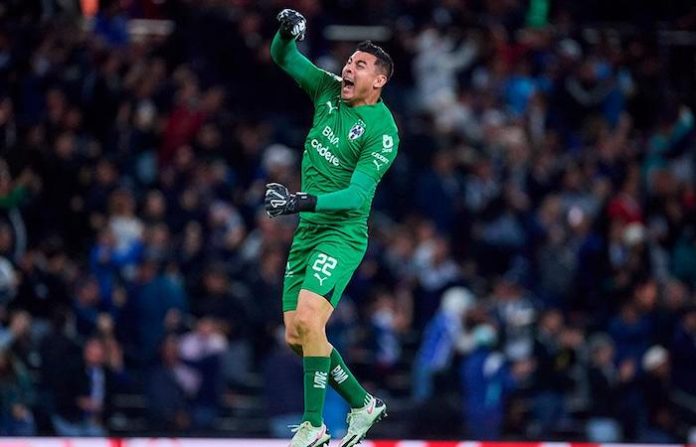 Luis Cárdenas es amuleto de Rayados en series de eliminación