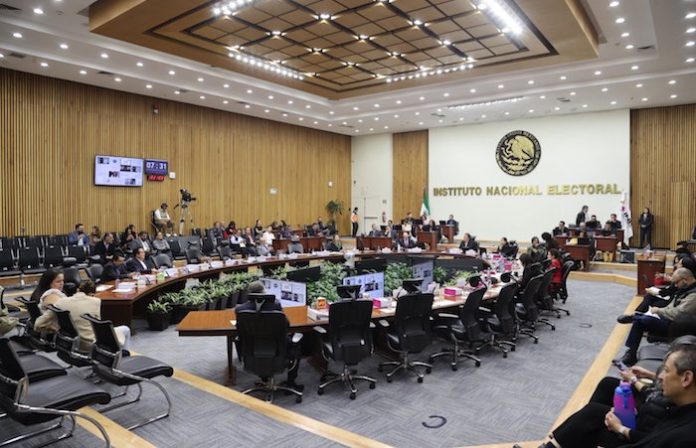 Rechaza Sheinbaum el “doble” del presupuesto para organizar comicios del Poder Judicial