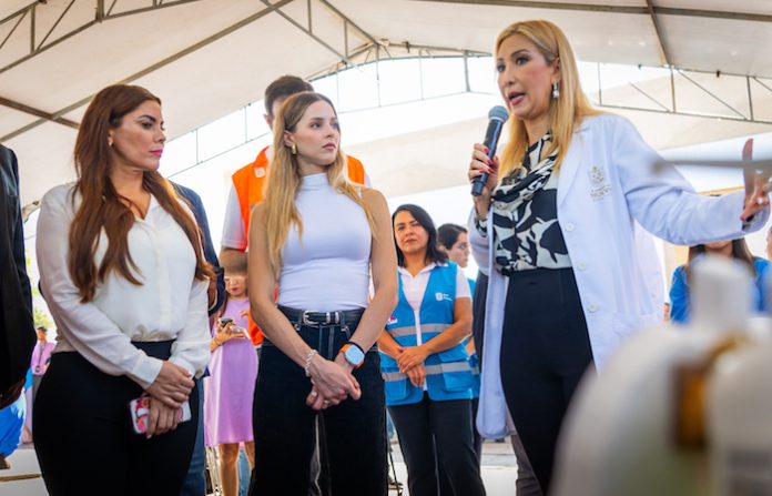 Nuevo León lanza campaña de vacunación contra influenza y COVID-19 con modalidad Drive-Thru