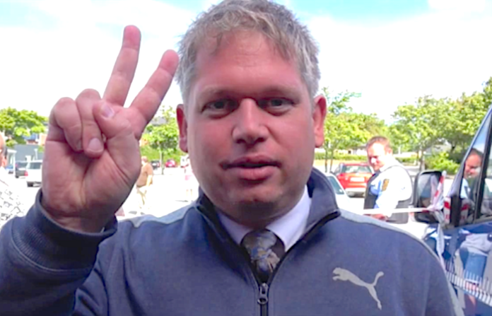 Condenan a ultraderechista danés Paludan a 4 meses de cárcel en Suecia por quemar el Corán