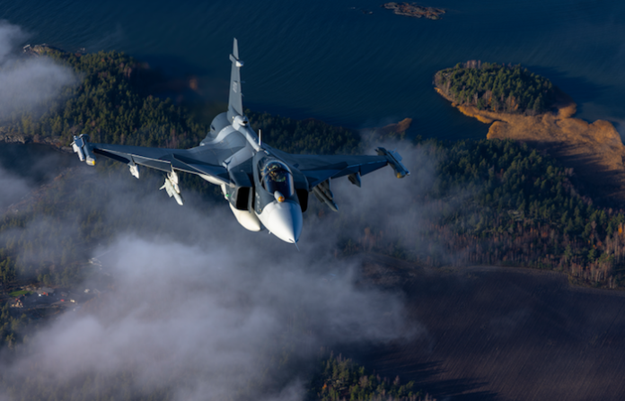 Colombia le comprará a Suecia cazas Jas Gripen, según medios