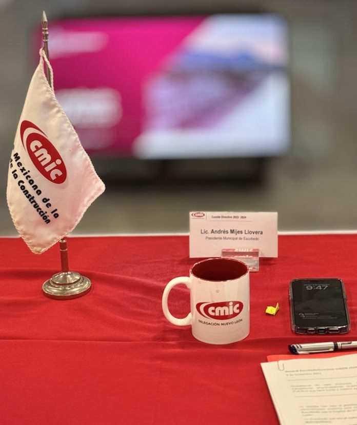 Escobedo lanza el programa “Juan Carlos” para apoyar a madres en situación vulnerable