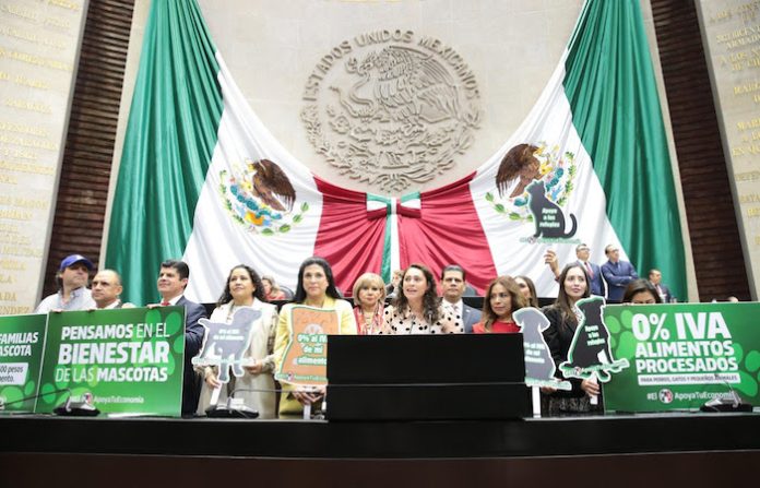 Diputada Abigail Arredondo propone IVA cero en alimentos para mascotas