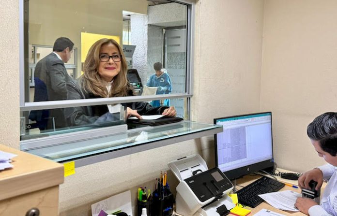 ACUDE CEDHNL A CONGRESO PARA PRESENTAR SOLICITUD PRESUPUESTAL PARA EL EJERCICIO FISCAL 2025