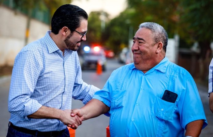 David de la Peña entrega calles renovadas en El Barro y El Barrial y promete más mejoras viales
