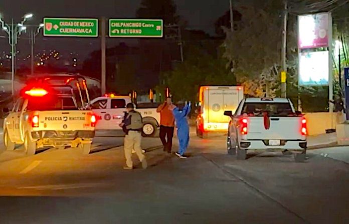 Hallan 11 cuerpos mutilados dentro de una camioneta en Chilpancingo, Guerrero