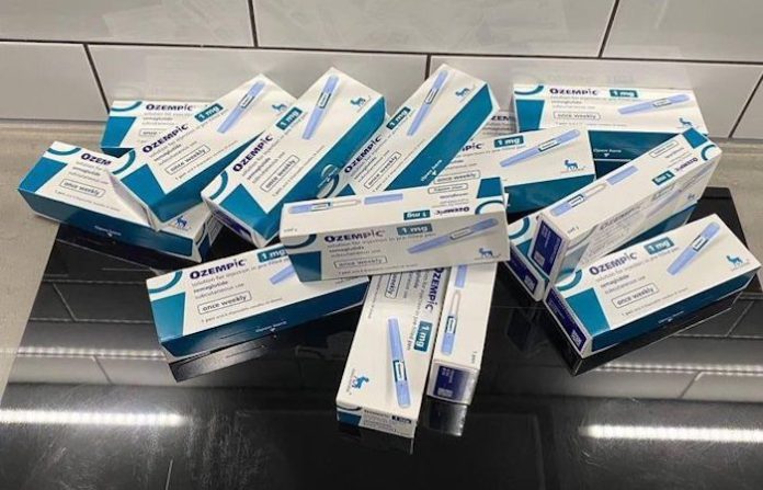 Medicamentos para la obesidad y la diabetes provocarían muerte e intoxicación en EU
