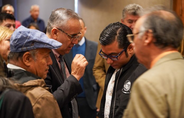 Firma Félix convenio para ofrecer becas y oportunidades educativas a jóvenes de Juárez