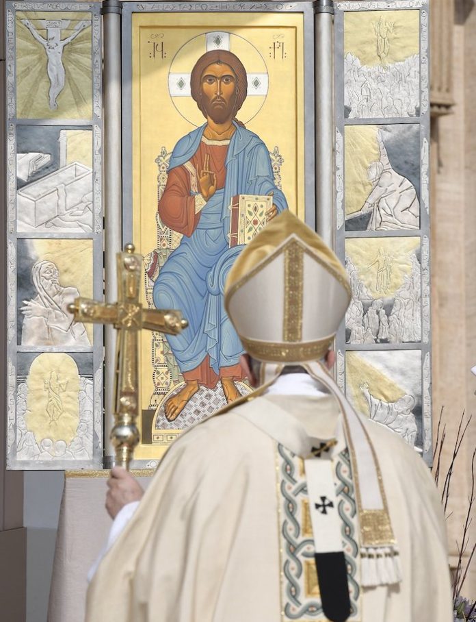 El papa Francisco muere en el Vaticano a los 88 años