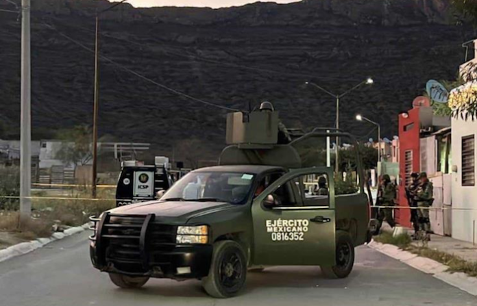 Ejecutan a vendedora en mercado rodante en García