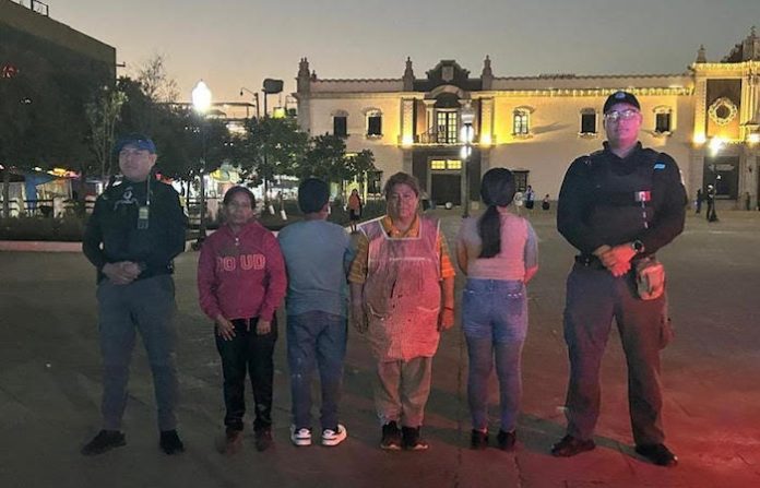 Encuentra a menores extraviados en el centro de la ciudad