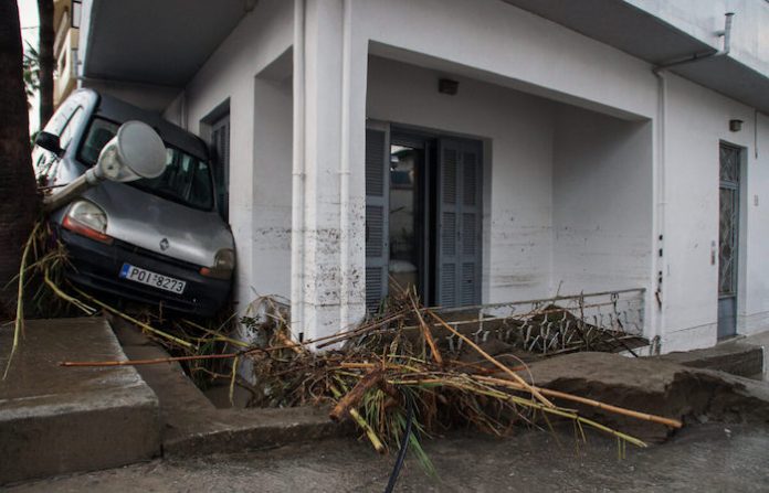 Declaran estado de emergencia en islas griegas debido a las inundaciones, tras el paso del ciclón Bora