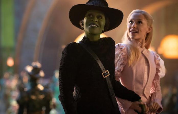“Wicked” se convierte en la adaptación cinematográfica de un musical más taquillera de la historia