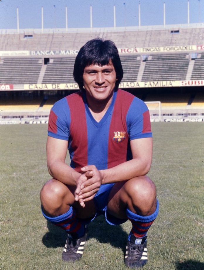 Muere Hugo “Cholo” Sotil, leyenda de la selección peruana de fútbol y el Barcelona español