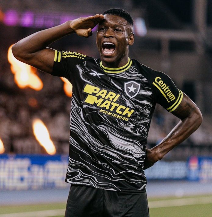 El brasileño Luiz Henrique gana el premio Rey de América 2024