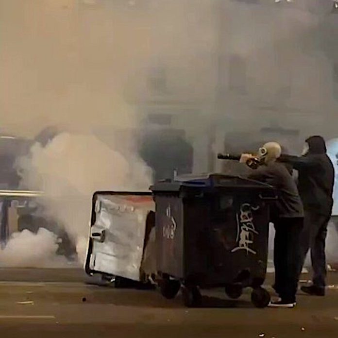 Más de 150 agentes del Ministerio del Interior heridos en las protestas en Tiflis