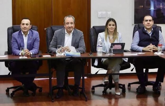 Reunión privada entre legisladores y Secretario de Finanzas busca ajustes en el Paquete Fiscal 2025