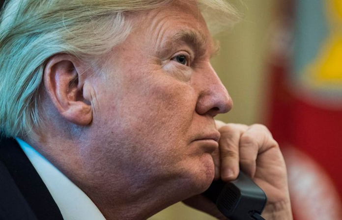 Trump accede a pausar aranceles tras “conversación amistosa” con Sheinbaum