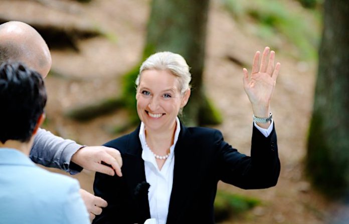 Partido de derecha alemán AfD nomina a Alice Weidel como candidata a canciller