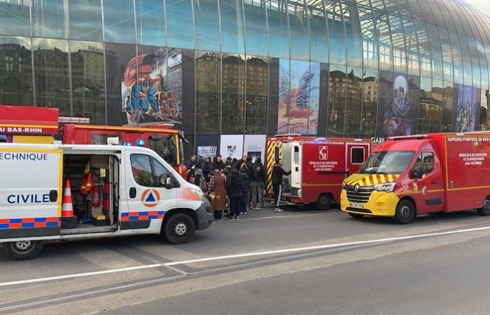 Video: Al menos 20 heridos por una colisión de dos tranvías en Estrasburgo