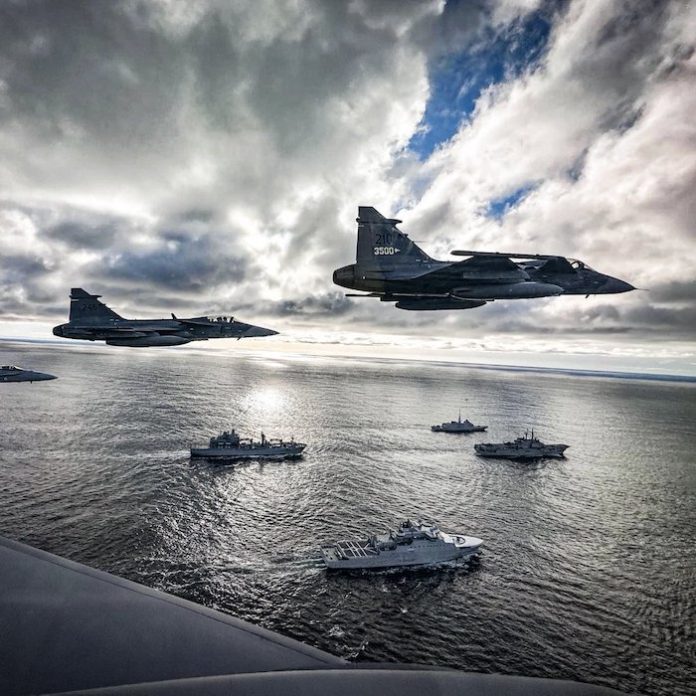 Primer ministro sueco no descarta el crecimiento de gastos en sector de Defensa