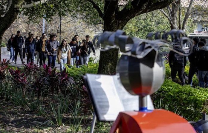 Regresa el ambiente estudiantil a las aulas de la UDEM