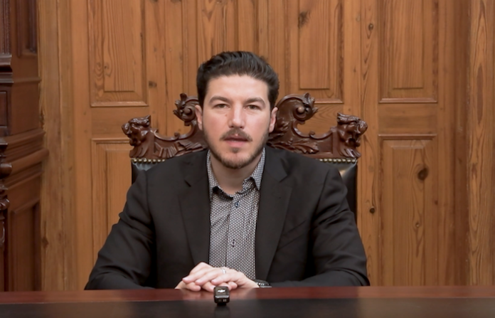 Asistencia a clases será opcional ante frente frío, anuncia Samuel García