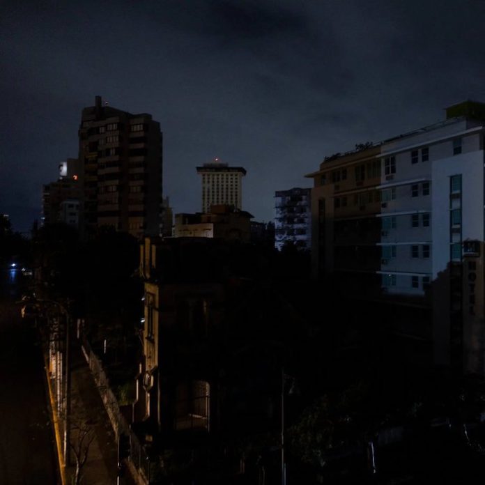 Apagón masivo afecta a Puerto Rico