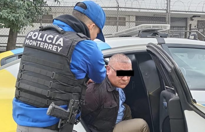 Detenido tras agresión a joven en camión urbano en Monterrey