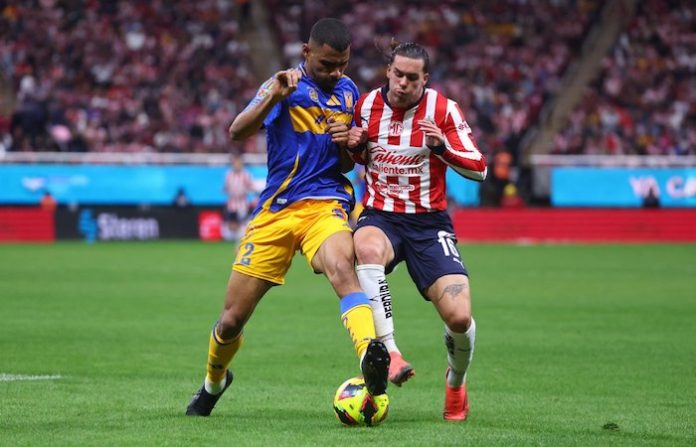 Chivas y Tigres reparten puntos en un vibrante empate en el Estadio Akron