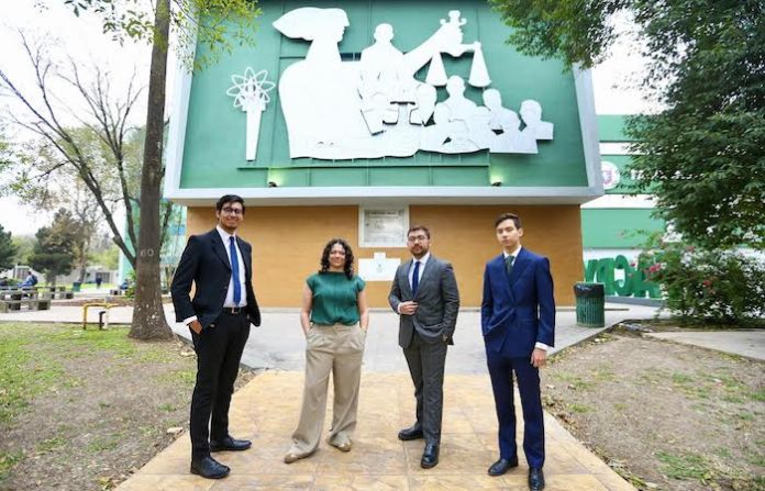 Alumnos de la UANL disputarán final en concurso de arbitraje comercial