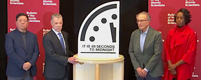 “Reloj del Juicio Final” se acerca un segundo más al punto de aniquilación global