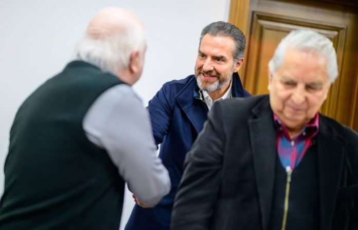 Monterrey atiende inquietudes de vecinos de San Jerónimo