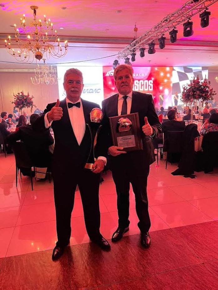 El Club Vintage Fórmula Ford SPEEDFEST y Enrique Contreras son galardonados