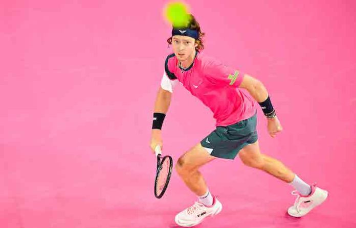 Rublev pone la vista en CF de Montpellier