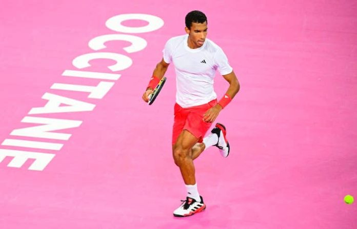 Auger-Aliassime impone su poderío indoor en Montpellier