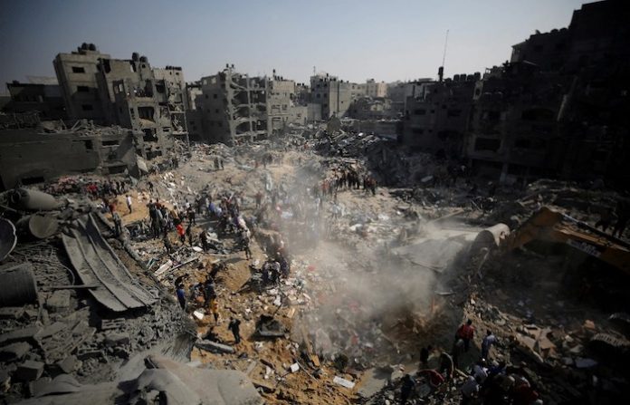 Gobierno de Brasil evacúa a 12 brasileños y a sus parientes de la Franja de Gaza