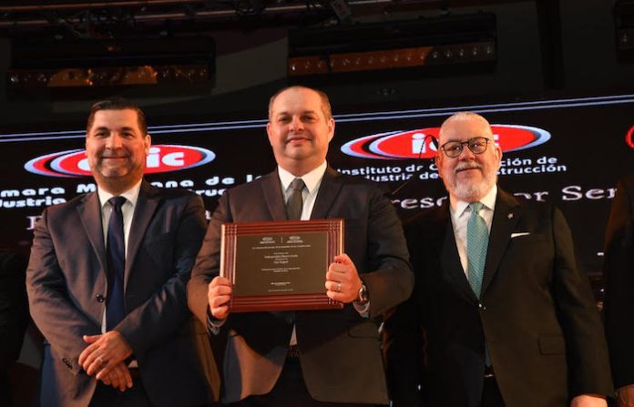 Nuevo León lidera en capacitación de la industria de la construcción