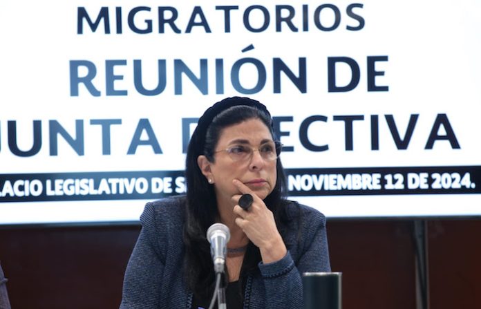 Llama Marcela Guerra a reforzar monitoreo migratorio y seguridad para agentes del INM