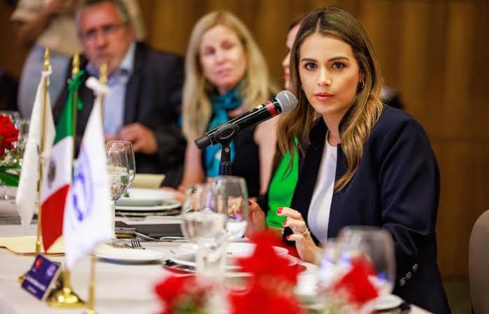 Lorena de la Garza: NL necesita estabilidad y gobernanza sólida para avanzar